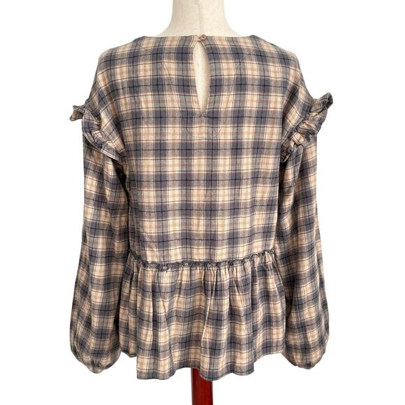 In Loom Plaid Peplum Blouse Sz M Beige Gray Ruffle Sleeve Long Sleeve Casual Top - Picture 2 of 9